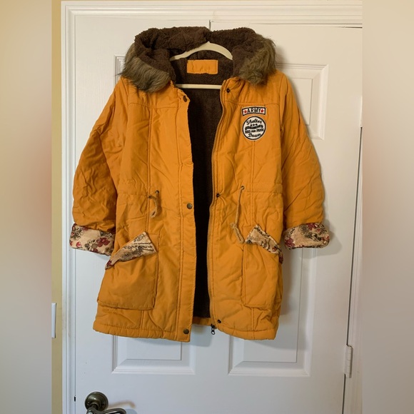 NWOT Mustard Yellow Faux Fur Hooded Parka Coat with Patches Sherpa-Lined Size XL - Picture 1 of 16